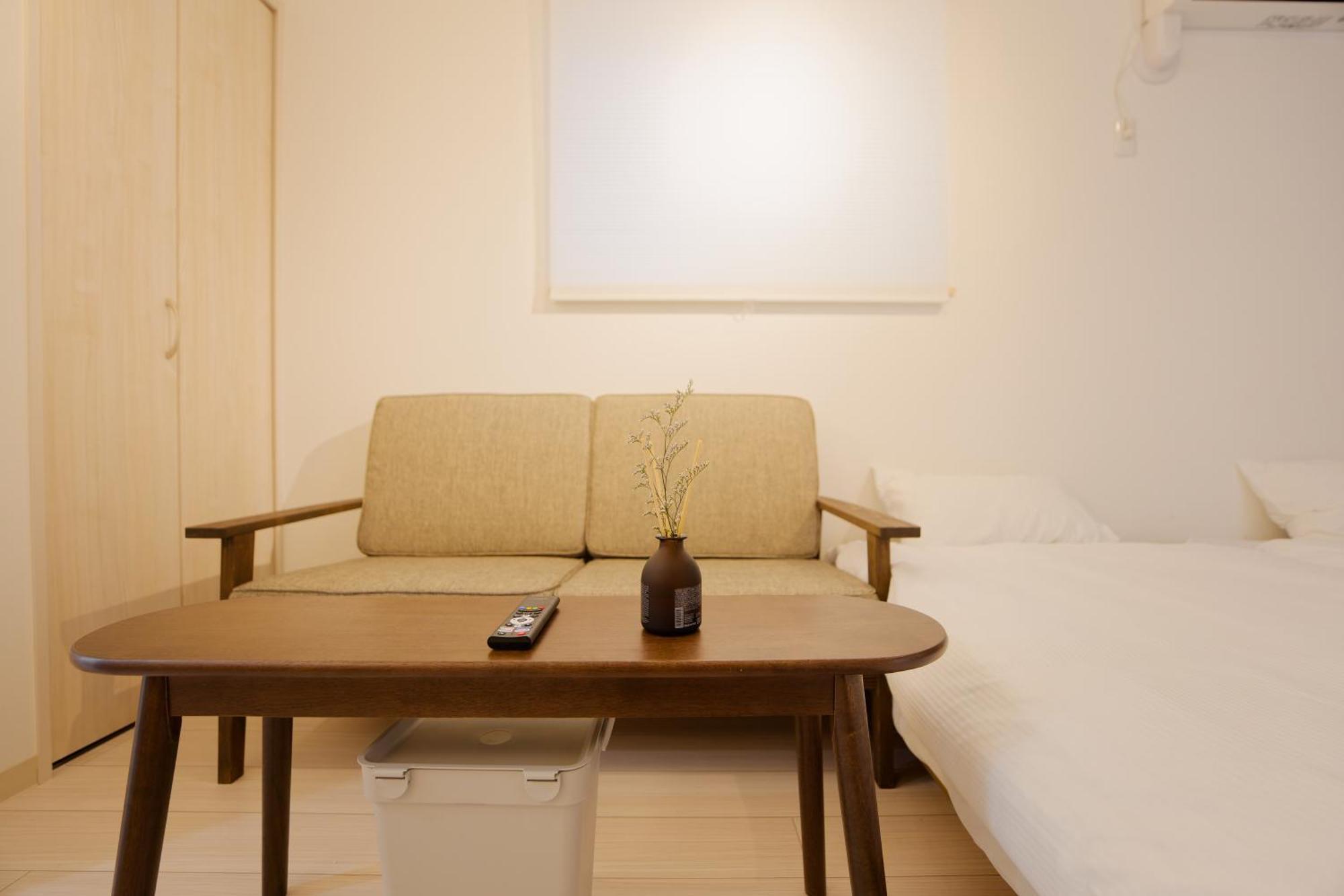 Calm Riverside Inn Close To Ikebukuro Tokyo prefektur Exteriör bild