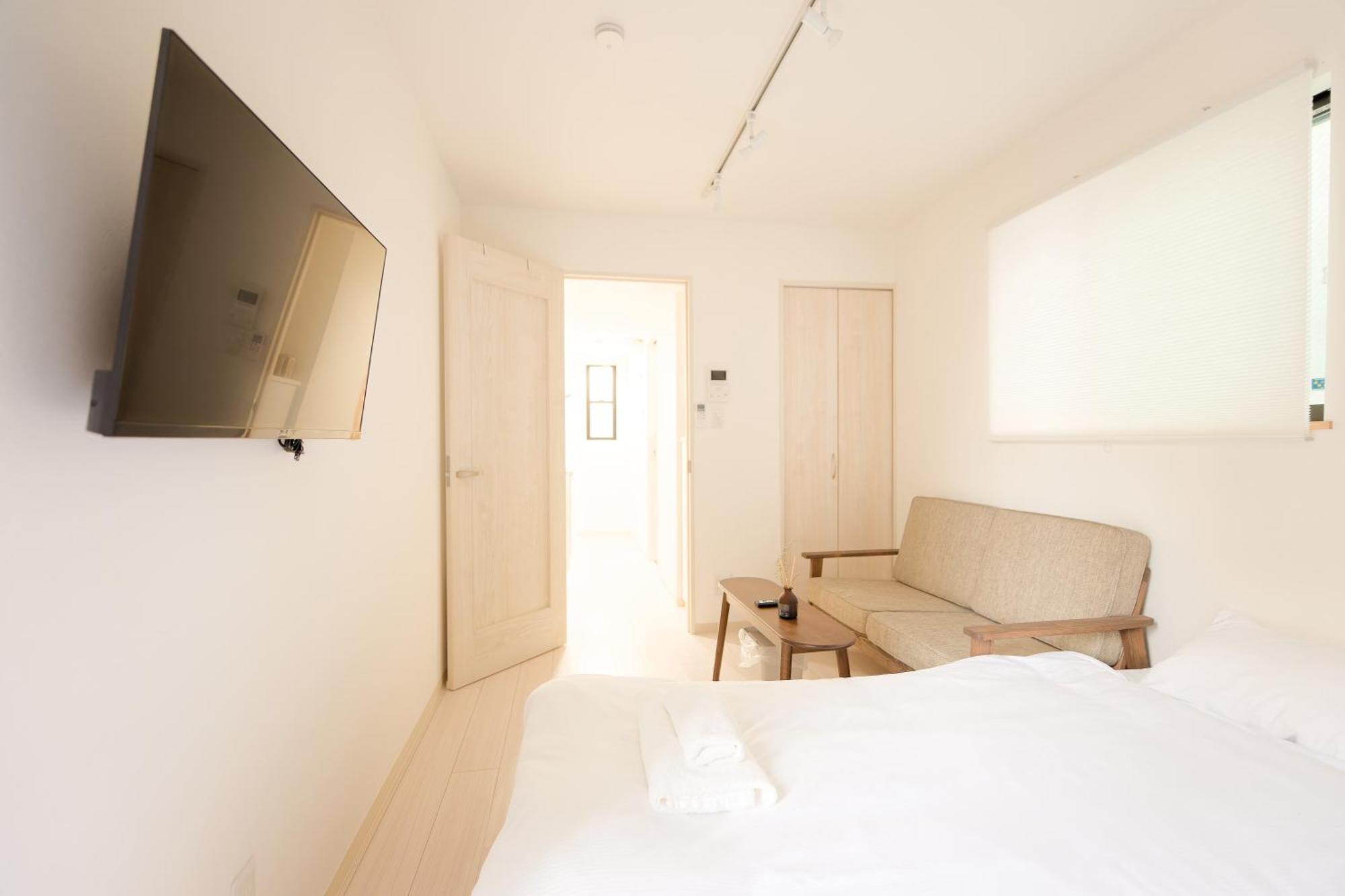Calm Riverside Inn Close To Ikebukuro Tokyo prefektur Exteriör bild